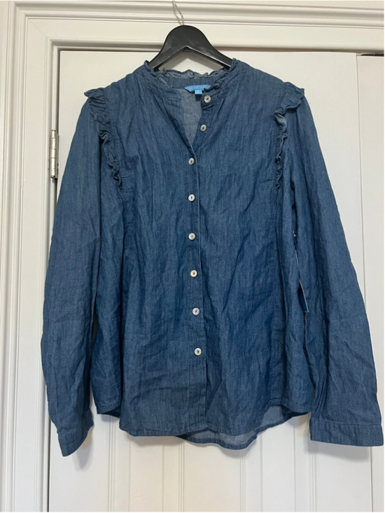 Draper James Tops - Women's NWT Draper James Chambray Button Down Shirt with Ruffle Detail Medium